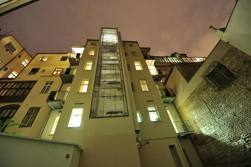 Hotel Prokop Square Prague 4*,