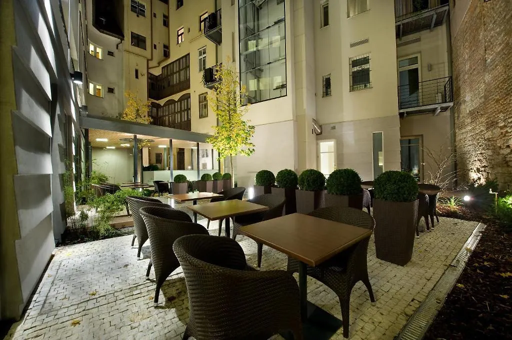 Hotel Prokop Square Prag 4*,